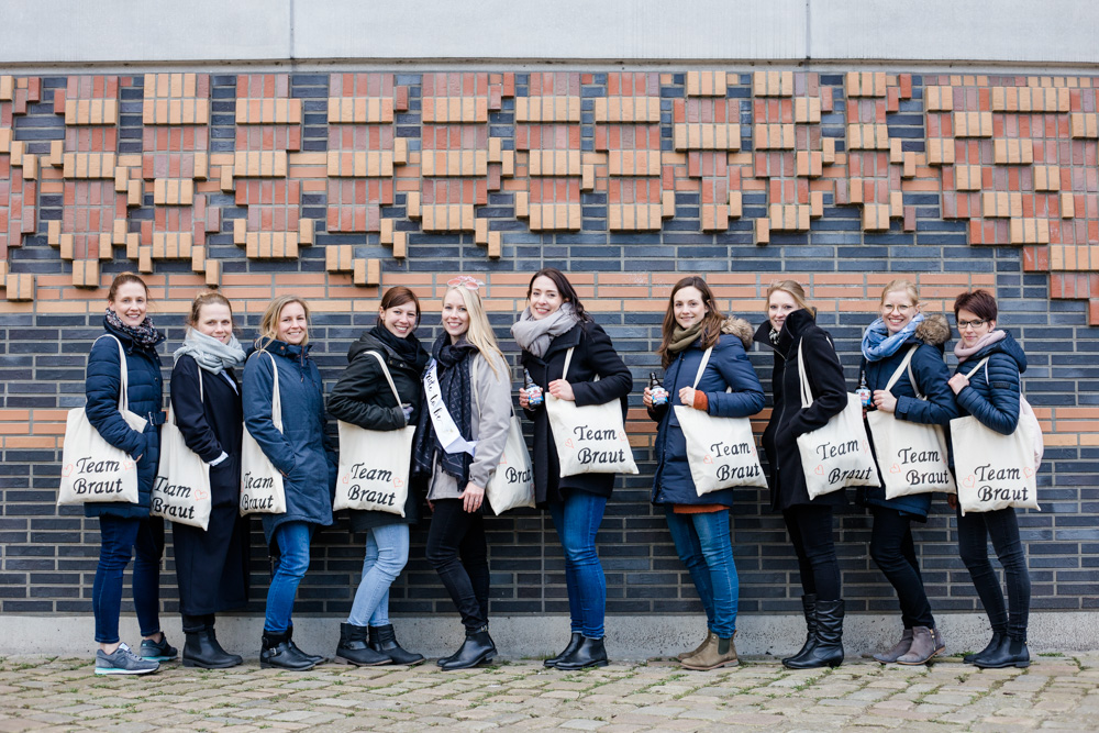 JGA in der Hamburger Speicherstadt bei Aprilwetter